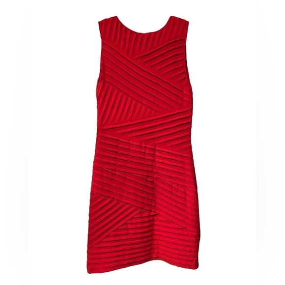 Calvin Klein Women’s Size 10 Red Bodycon Sleeveless Dress - Picture 4 of 4
